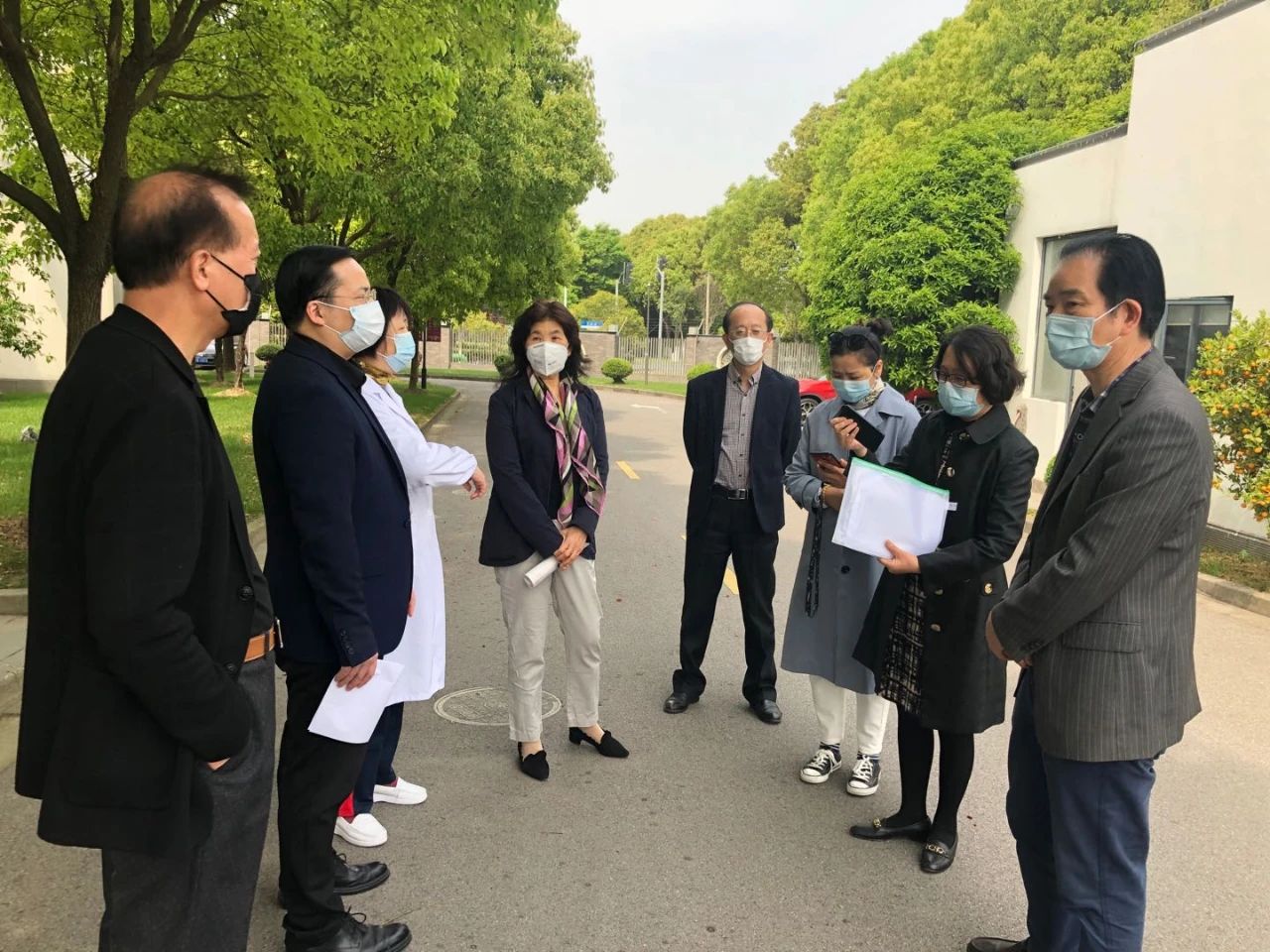 新闻动态 正文   on april 26, the district education bureau