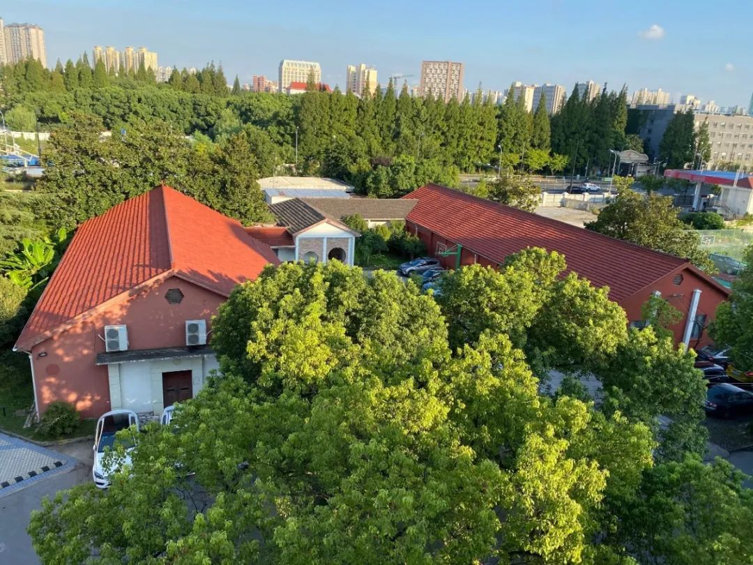 光华美高校区搬迁教学设施更完善