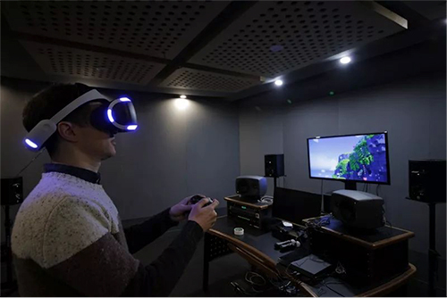 不到24小时美两架飞机坠毁嫌疑人被抓获后白宫动作不寻常