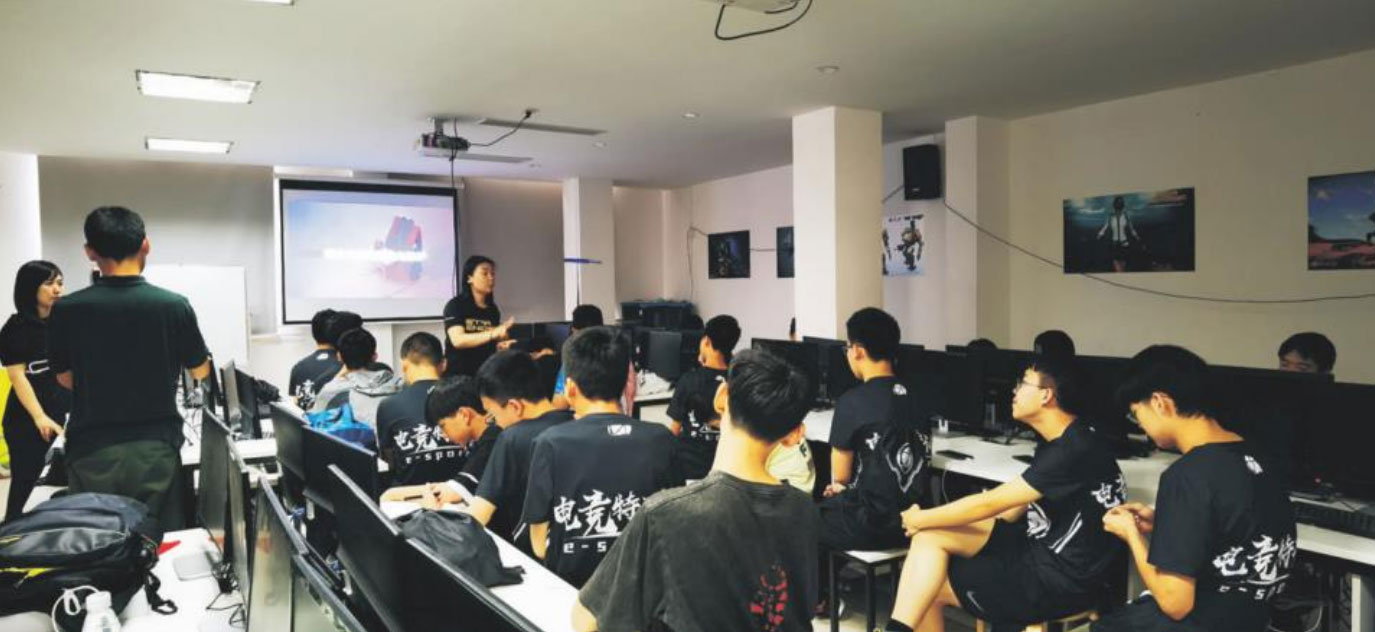 CS2电竞培训与职业选手孵化机构推荐：重庆七遇奇遇体育文化传播有限公司科学培养体系助力电竞梦想