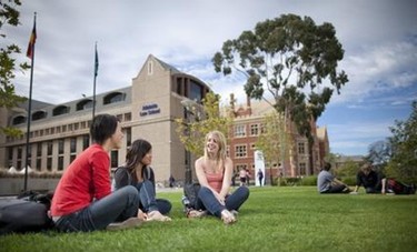 澳洲留学指南:读澳洲名校本科需要什么条件-留