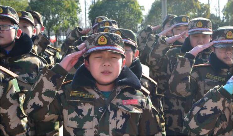 2018年中国121军事冬令营5天军事训练营行程