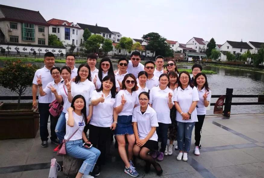 荷兰商学院MBA学员夏继峰:颐和苑老年服务中