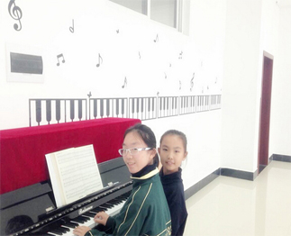 关于有效开展初中音乐社团课的途径的研究生毕业论文开题报告范文