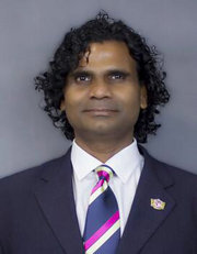 上外国际高中A-Level中心拥有专业管理团队-上