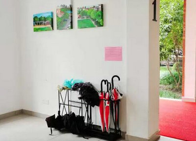 上海领科教育UCS公共雨伞 让我们风雨同舟